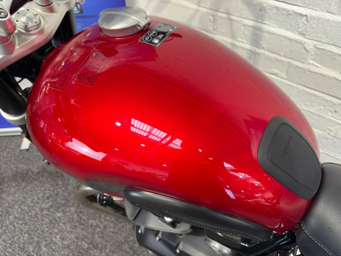 2025 Triumph Speed Twin 1200