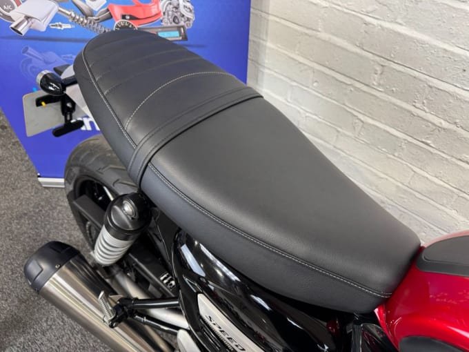 2025 Triumph Speed Twin 1200