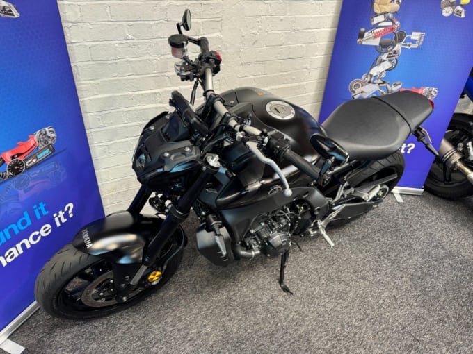 2025 Yamaha Mt-09