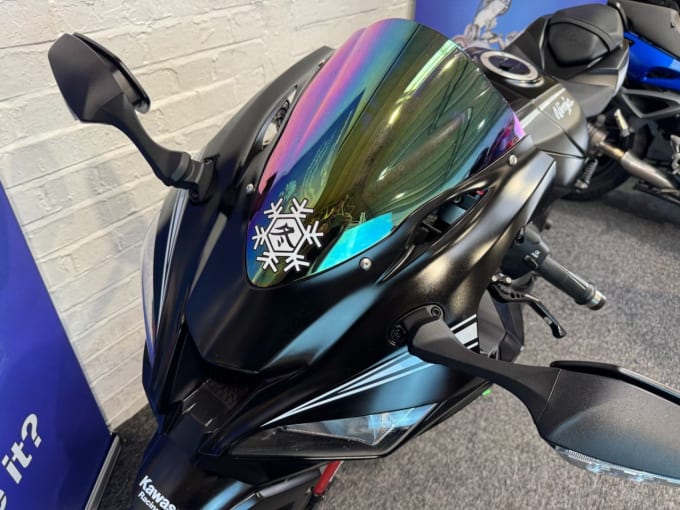 2025 Kawasaki Ninja Zx-10r