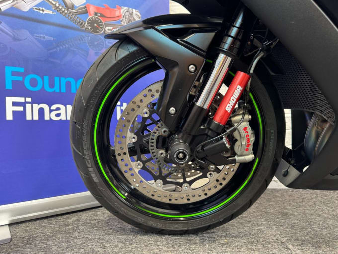 2025 Kawasaki Ninja Zx-10r