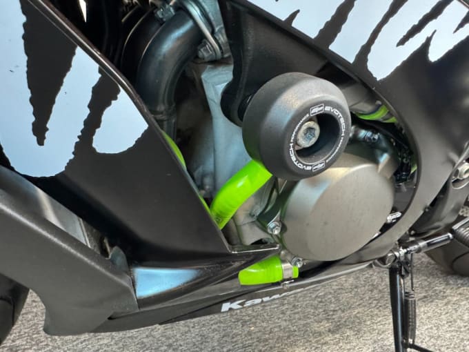 2025 Kawasaki Ninja Zx-10r