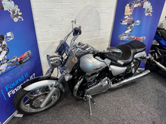 2025 Triumph Thunderbird 1600