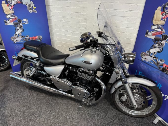 2025 Triumph Thunderbird 1600