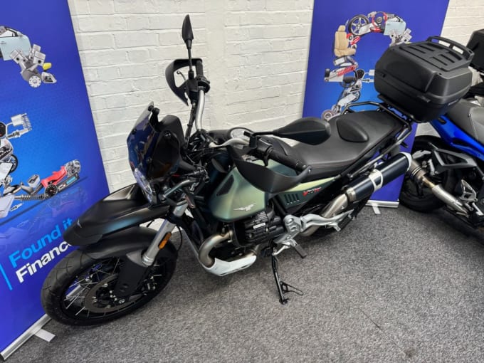 2025 Moto Guzzi V85