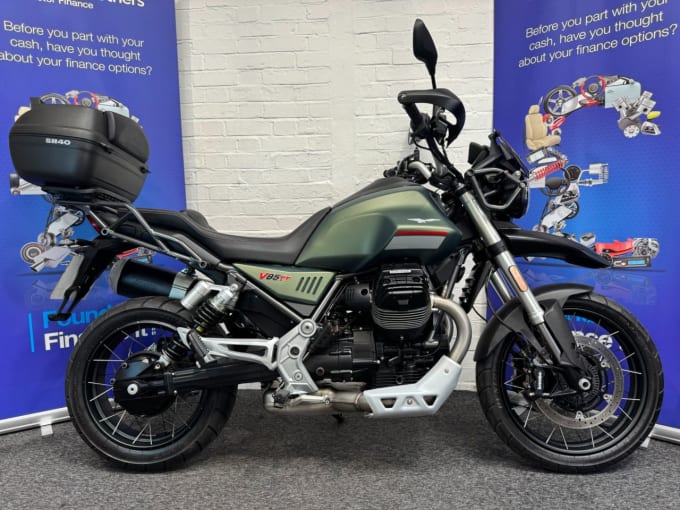 2025 Moto Guzzi V85