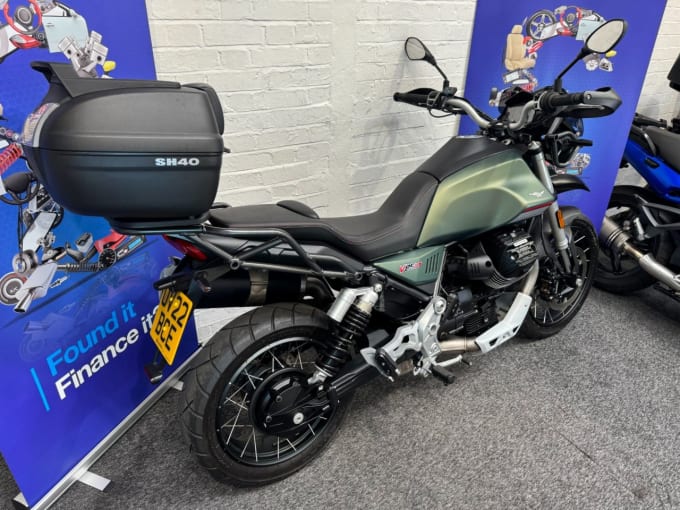 2025 Moto Guzzi V85