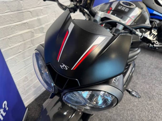 2025 Triumph Speed Triple 1050