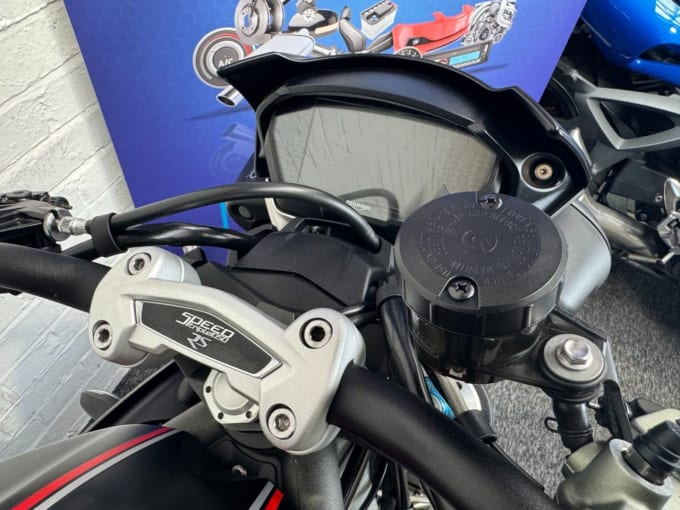 2025 Triumph Speed Triple 1050
