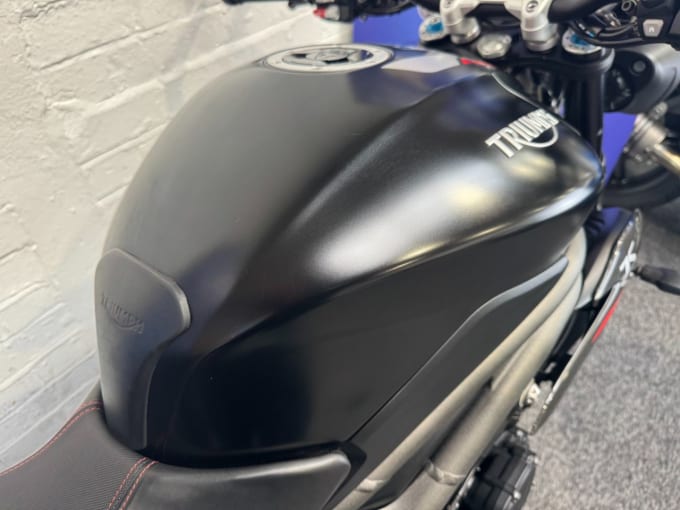 2025 Triumph Speed Triple 1050