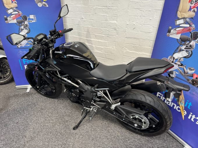 2025 Kawasaki Z250