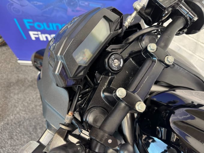 2025 Kawasaki Z250