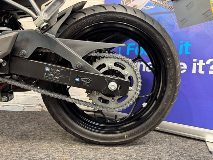 2025 Kawasaki Z250