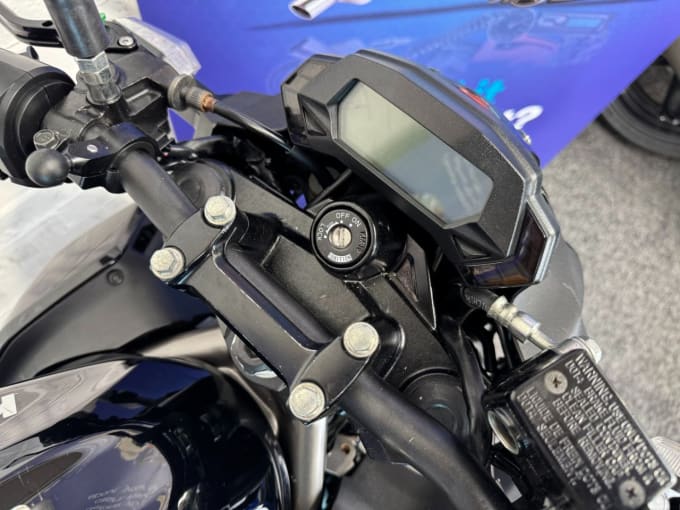 2025 Kawasaki Z250