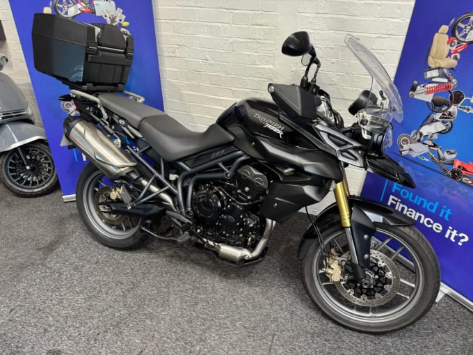 2025 Triumph Tiger 800