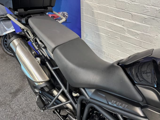2025 Triumph Tiger 800