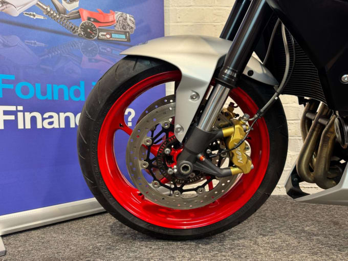 2025 Triumph Street Triple 675
