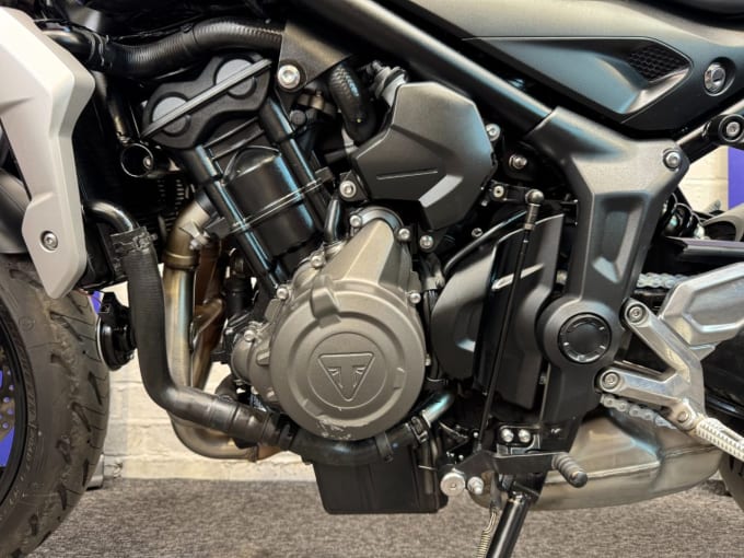 2025 Triumph Trident 660