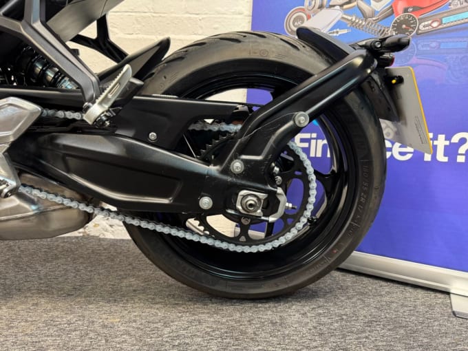 2025 Triumph Trident 660