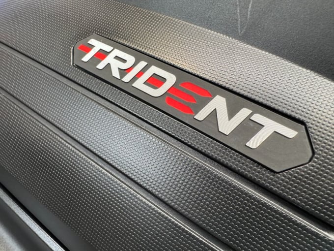 2025 Triumph Trident 660