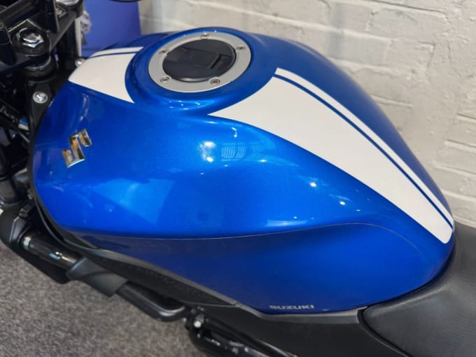 2025 Suzuki Sv650