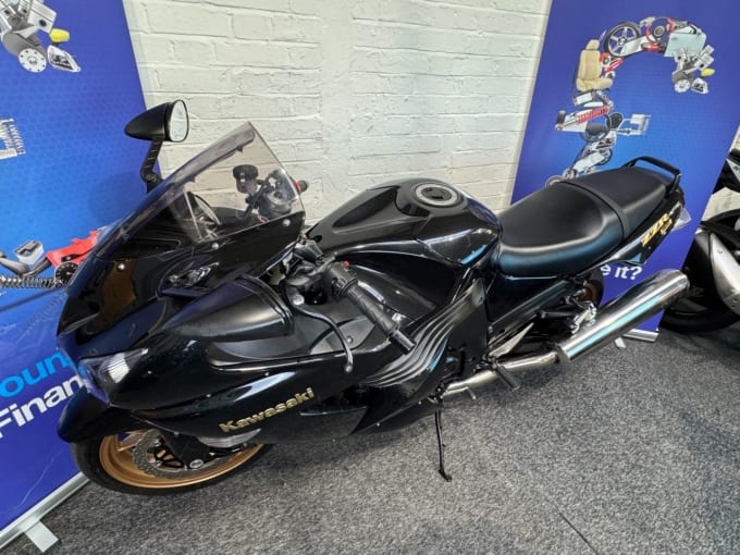 2025 Kawasaki Zzr1400