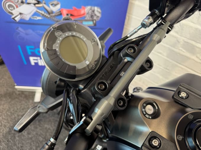2025 Husqvarna Svartpilen 401