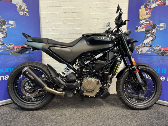2025 Husqvarna Svartpilen 401