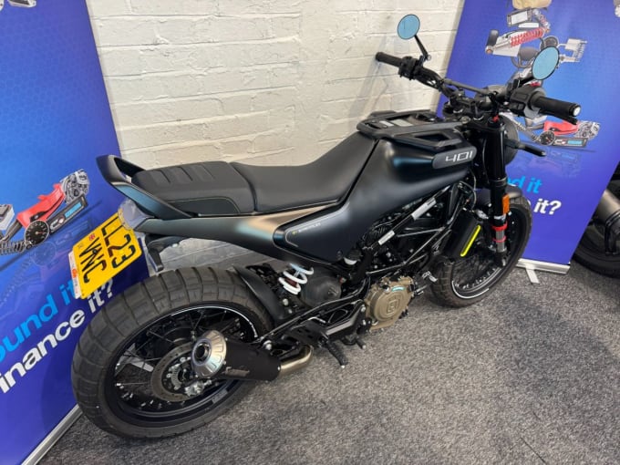 2025 Husqvarna Svartpilen 401