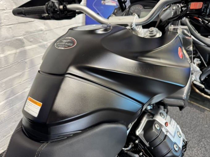2025 Moto Guzzi Stelvio 1200