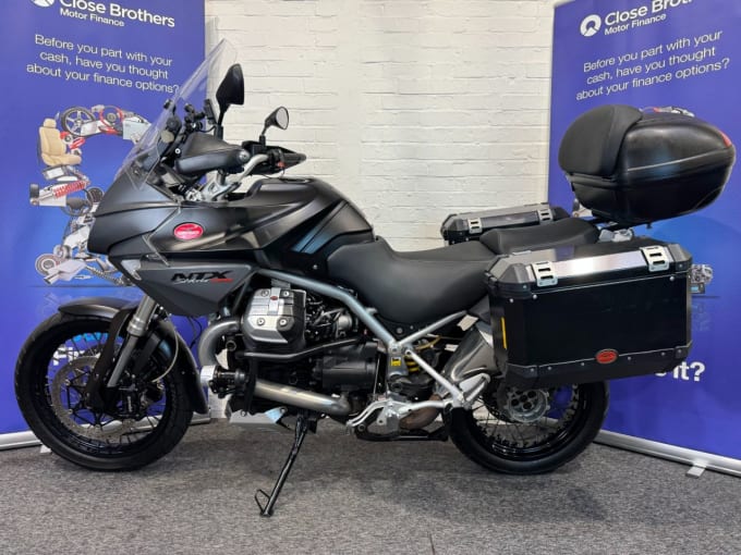 2025 Moto Guzzi Stelvio 1200