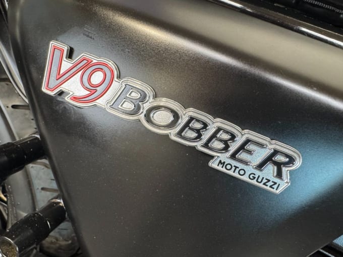 2025 Moto Guzzi V9 Bobber