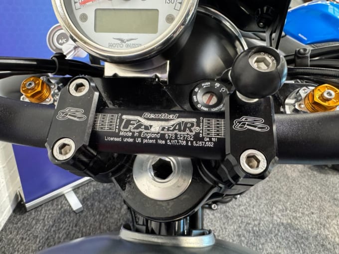 2025 Moto Guzzi V9 Bobber