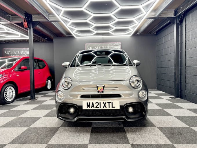 2025 Abarth 595