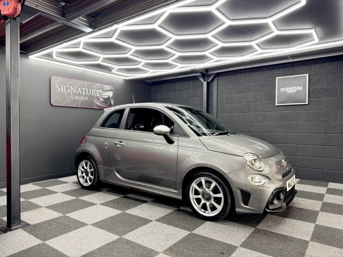 2025 Abarth 595