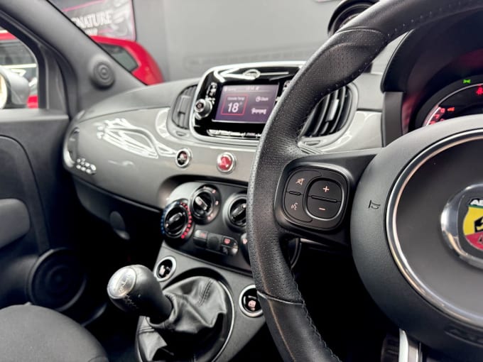 2025 Abarth 595