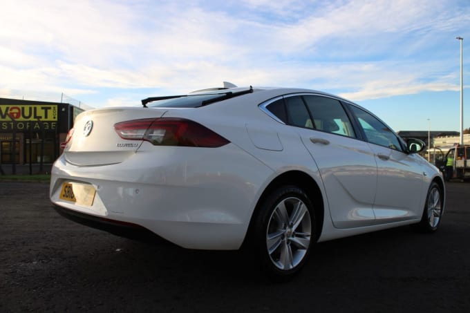 2025 Vauxhall Insignia