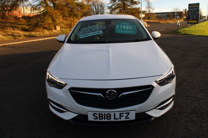 2025 Vauxhall Insignia