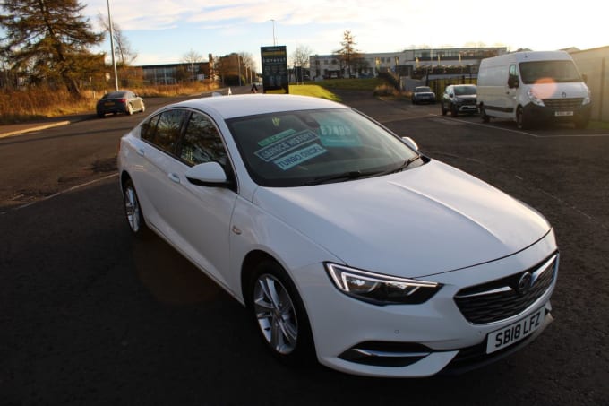 2025 Vauxhall Insignia