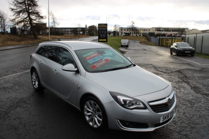 2025 Vauxhall Insignia