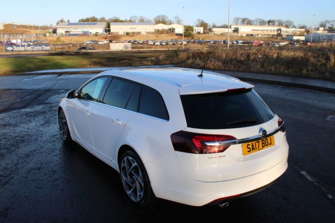 2025 Vauxhall Insignia