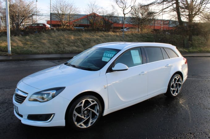 2025 Vauxhall Insignia