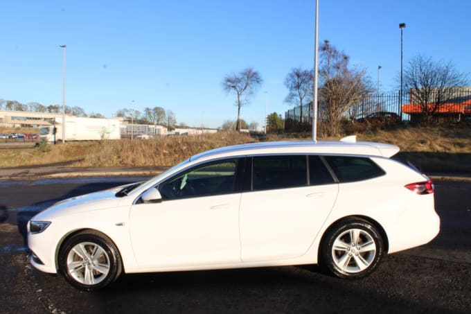 2025 Vauxhall Insignia