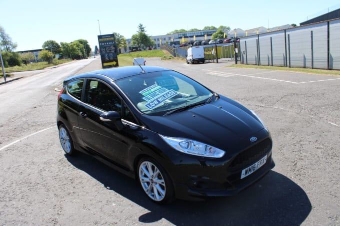 2025 Ford Fiesta