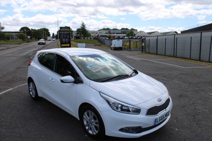 2025 Kia Ceed