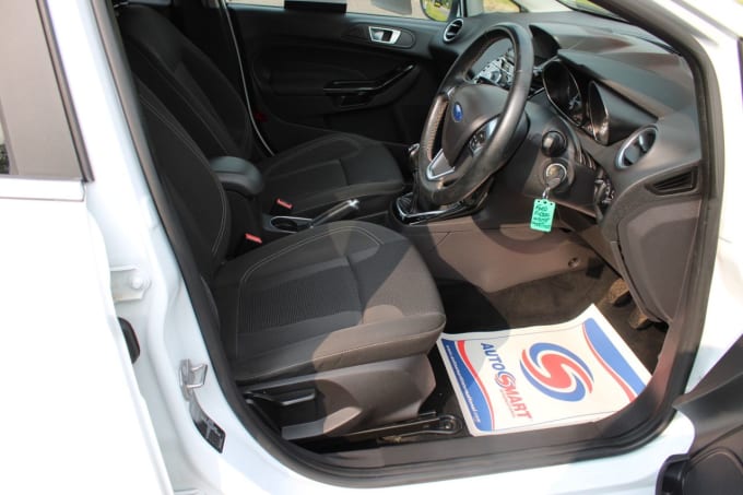2025 Ford Fiesta