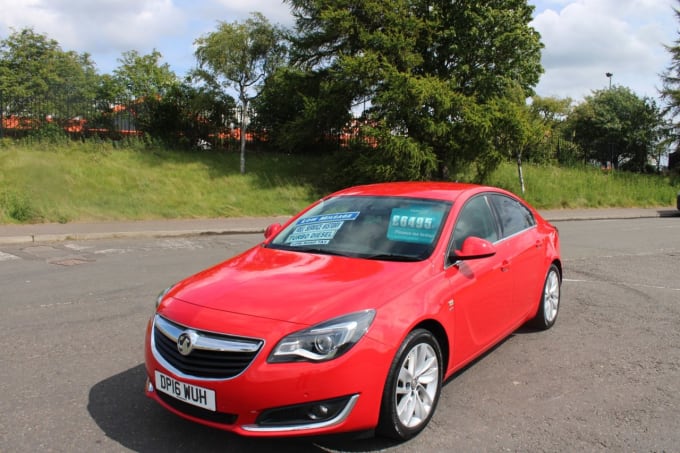 2025 Vauxhall Insignia