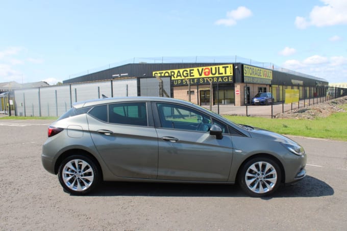 2025 Vauxhall Astra