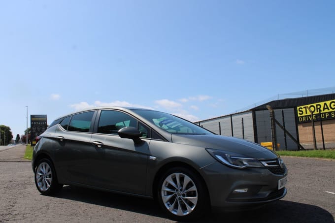 2025 Vauxhall Astra