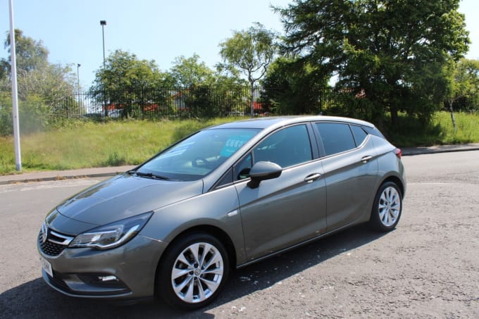 2025 Vauxhall Astra